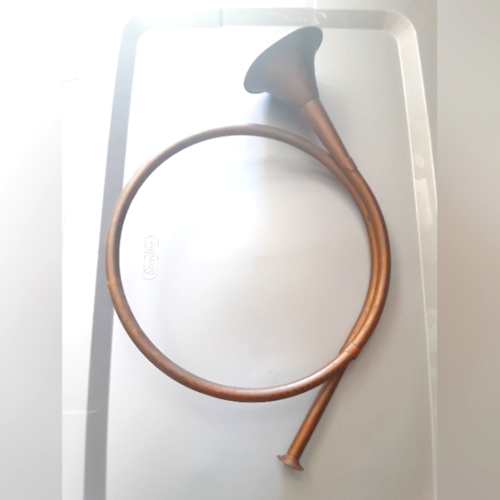 Vintage Brass French Horn Decor